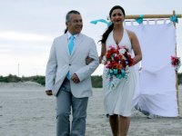 (**)Cem ve Masha Plaj Düğünü