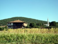 201209160021