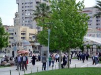 Konak Meydanı