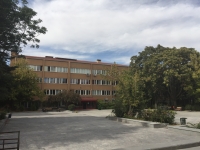 95